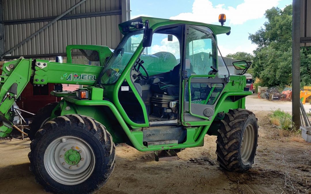 Top Signs Your Tractor’s AC Needs Servicing